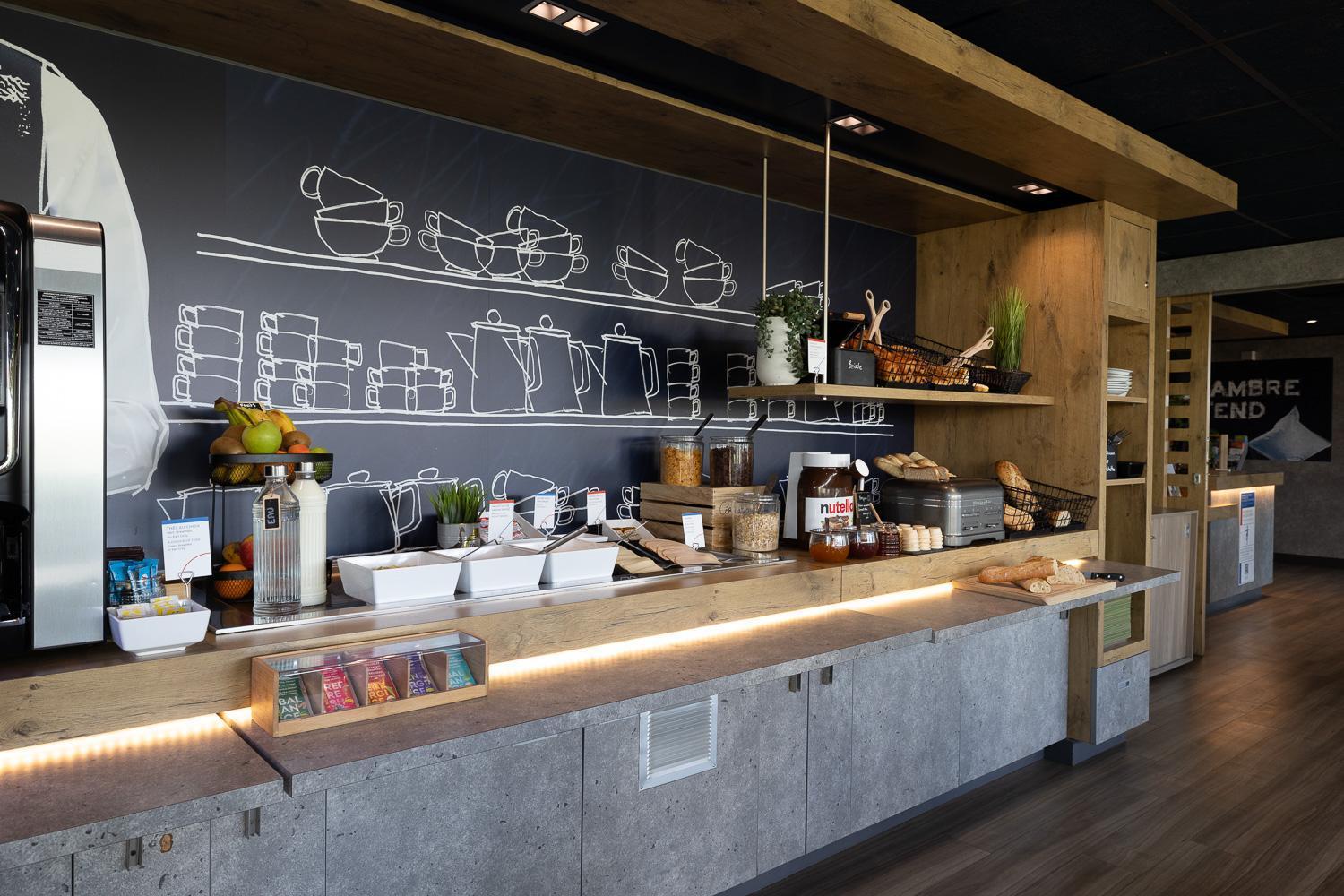Ibis Budget Perpignan Nord Rivesaltes Exterior foto